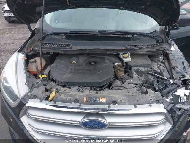 12719200 :رقم المزاد ، 1FMCU9G91HUD46374 vin ، 2017 Ford Escape Se مزاد بيع