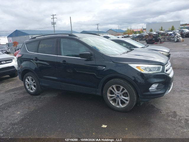 12719200 :رقم المزاد ، 1FMCU9G91HUD46374 vin ، 2017 Ford Escape Se مزاد بيع