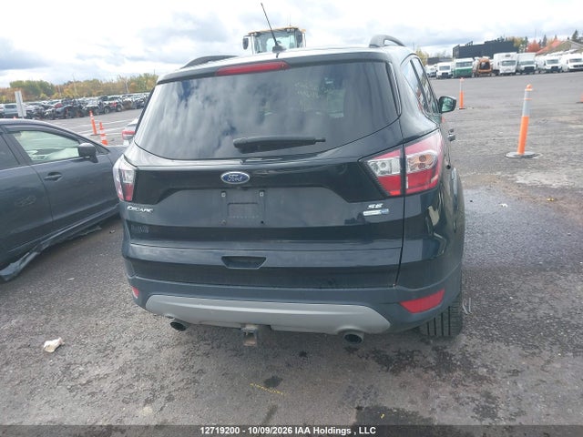 12719200 :رقم المزاد ، 1FMCU9G91HUD46374 vin ، 2017 Ford Escape Se مزاد بيع