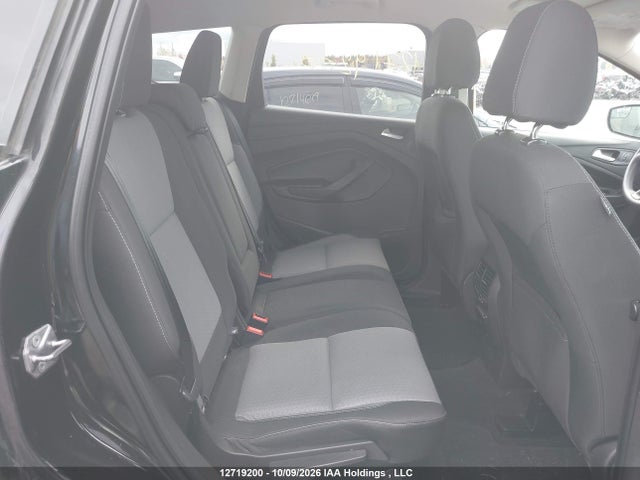 12719200 :رقم المزاد ، 1FMCU9G91HUD46374 vin ، 2017 Ford Escape Se مزاد بيع