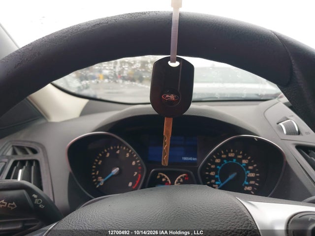 12700492 :رقم المزاد ، 1FMCU0GX1EUA32214 vin ، 2014 Ford Escape Se مزاد بيع