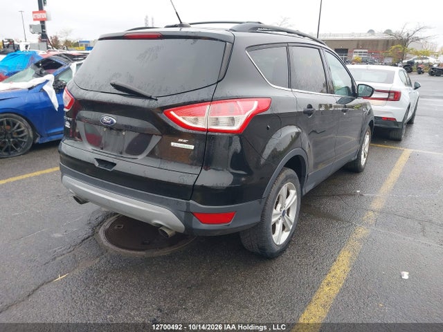12700492 :رقم المزاد ، 1FMCU0GX1EUA32214 vin ، 2014 Ford Escape Se مزاد بيع