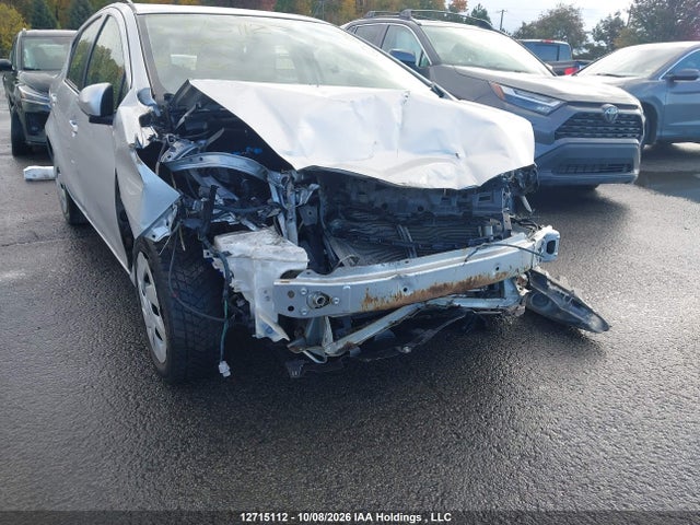 Toyota Prius C Technology 2016 JTDKDTB38G1138847 Image 6