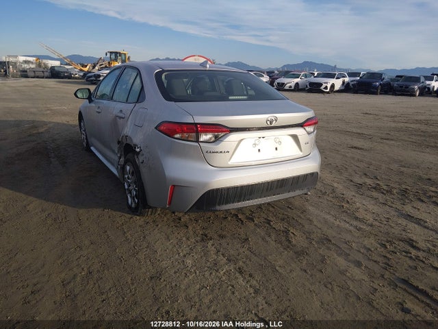 Toyota COROLLA LE 2025 5YFB4MDE5SP314522 Image 3