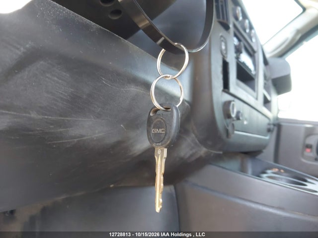 GMC Savana G2500 2014 1GTW7FCA1E1166557 Image 11
