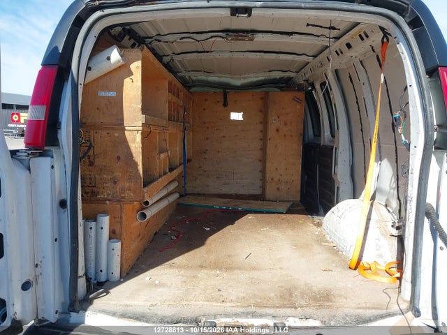 GMC Savana G2500 2014 1GTW7FCA1E1166557 Image 8