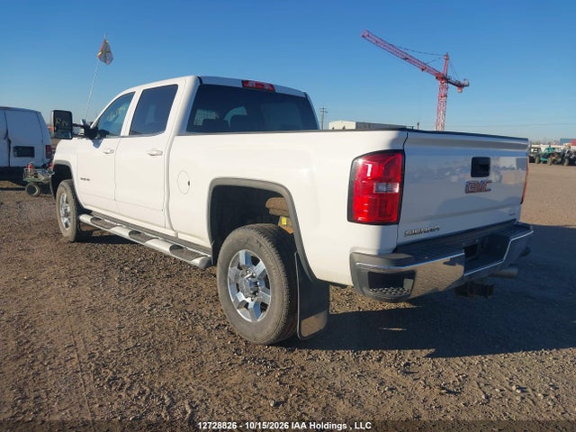 GMC Sierra K3500 Sle 2015 1GT422C81FF643634 Image 3