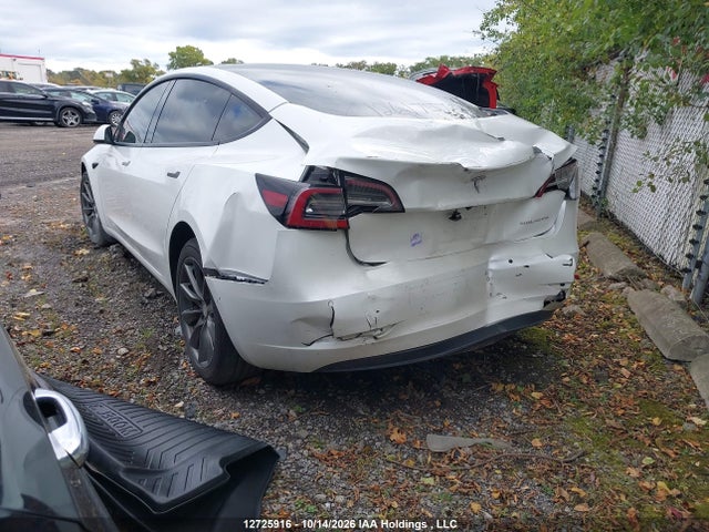 Tesla Model 3 Long Range 2022 5YJ3E1EB0NF194861 Image 3