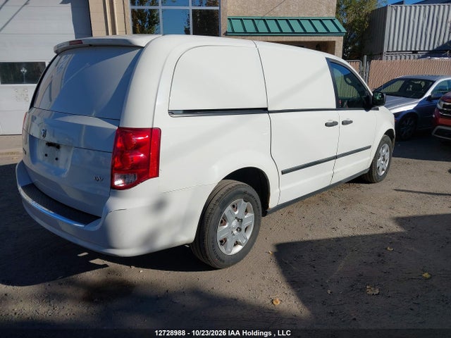 12728988 :رقم المزاد ، 2C4JRGAG5DR544827 vin ، 2013 Ram Tradesman مزاد بيع