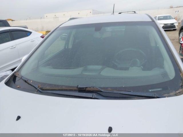 1G1JC5SH1F4202562 Chevrolet SONIC LT
