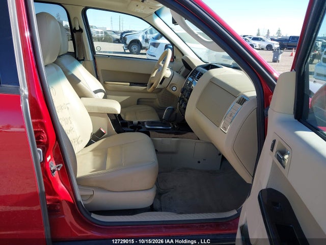 2010 Ford Escape Limited მანქანა იყიდება აუქციონზე, vin: 1FMCU9EG8AKD29736, აუქციონის ნომერი: 12729015