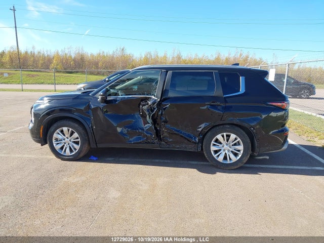 Продажа на аукционе авто 2026 Mitsubishi Outlander Se/trail Edition, vin: JA4J4VAB4TZ603369, номер лота: 12729026