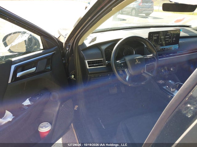 Продажа на аукционе авто 2026 Mitsubishi Outlander Se/trail Edition, vin: JA4J4VAB4TZ603369, номер лота: 12729026