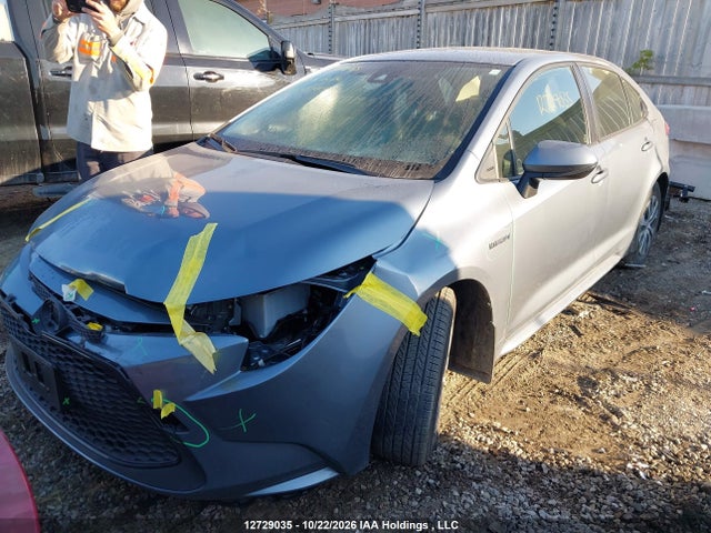 Toyota Corolla Hybrid 2020 JTDBBRBE7LJ027114 Image 2