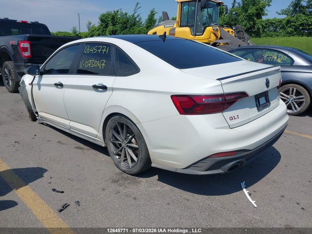 2024 Volkswagen Jetta Gli 40th Anniversary Edition მანქანა იყიდება აუქციონზე, vin: 3VW8T7BU1RM073047, აუქციონის ნომერი: 12645771