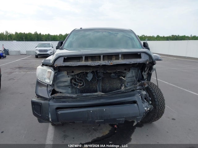 5TFDY5F19GX492388 Toyota Tundra Sr5 5.7l V8