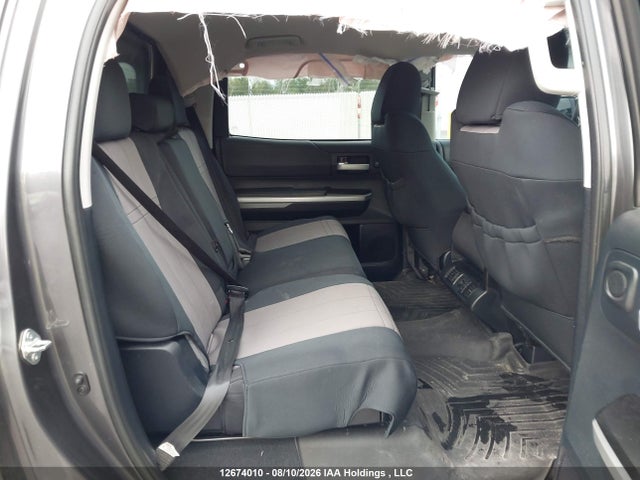 5TFDY5F19GX492388 Toyota Tundra Sr5 5.7l V8