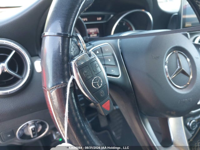 WDDSJ4GB8JN589474 Mercedes-Benz CLA 250 4MATIC