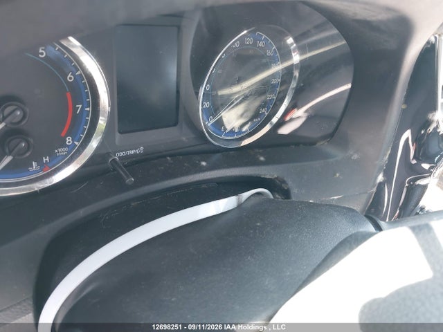 Toyota COROLLA CE 2019 2T1BURHE1KC224422 Image 18