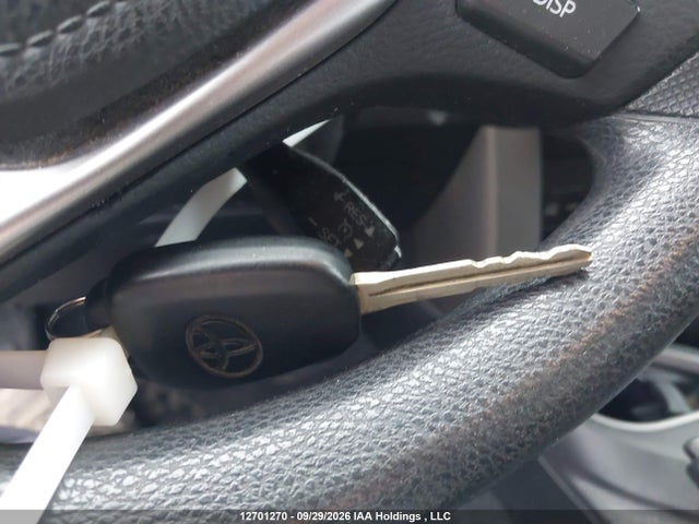 Toyota RAV4 LE 2016 2T3BFREV6GW481443 Image 11