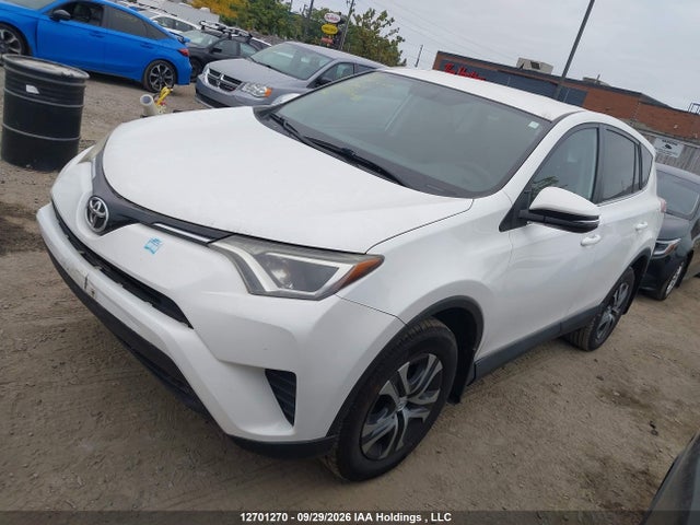 Toyota RAV4 LE 2016 2T3BFREV6GW481443 Image 2