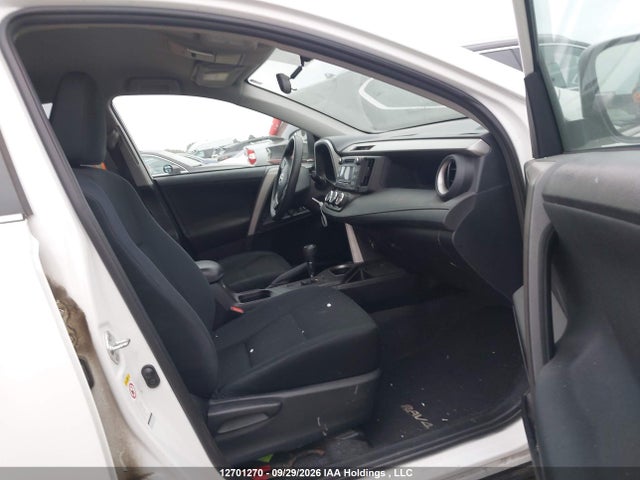 Toyota RAV4 LE 2016 2T3BFREV6GW481443 Image 5