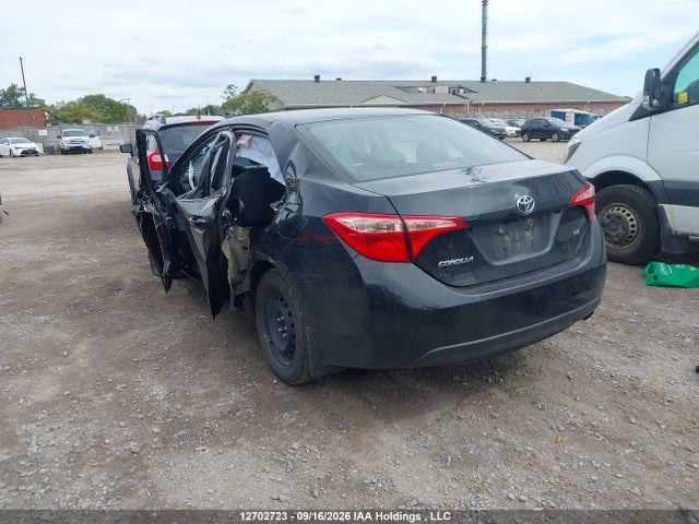 2T1BURHE6KC139883 Toyota COROLLA LE