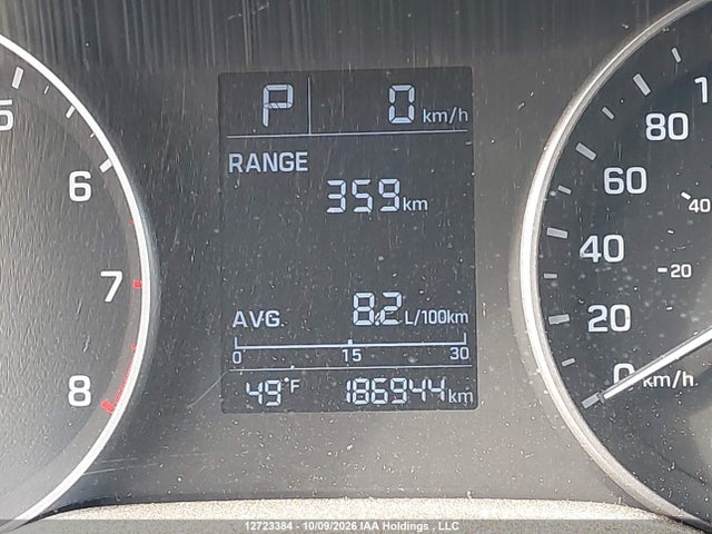 5NPD74LF9JH221105 Hyundai Elantra Le