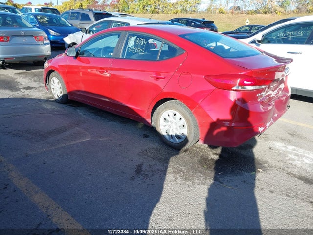 5NPD74LF9JH221105 Hyundai Elantra Le