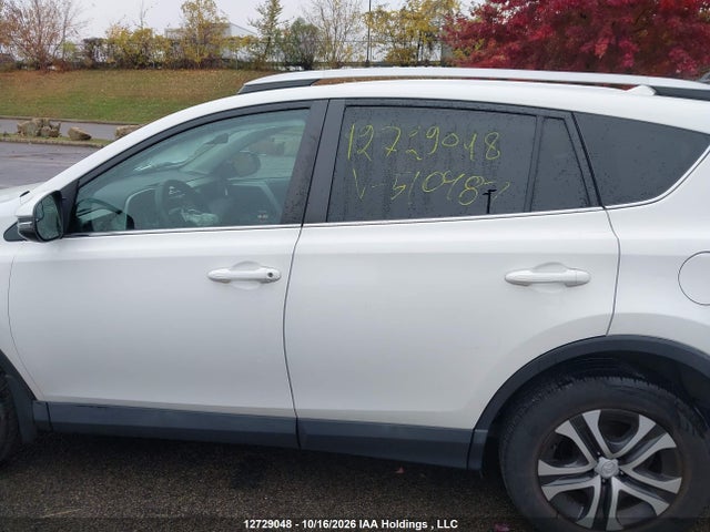 Toyota RAV4 LE 2016 2T3BFREV8GW510487 Image 14