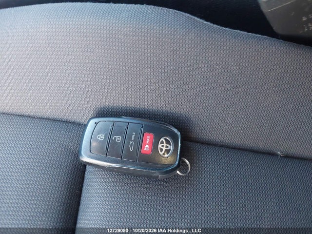 Продаж на аукціоні авто 2023 Toyota Corolla Hybrid, vin: JTDBDMHE2P3004449, номер лоту: 12729080