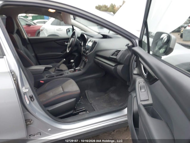 Subaru Crosstrek 2018 JF2GTABC5J9351875 Image 5