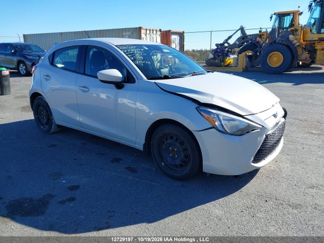 Toyota Yaris Le/xle 2020 3MYDLBJV4LY717821 main image