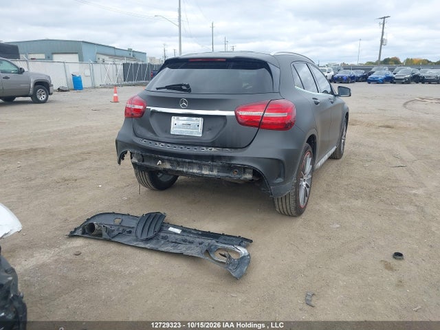 WDCTG4GB5JJ382247 Mercedes-Benz Gla 250 4matic