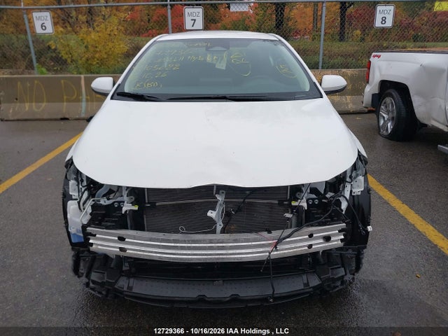 Toyota Corolla Hybrid Le 2025 JTDBCMFE2S3105022 Image 12