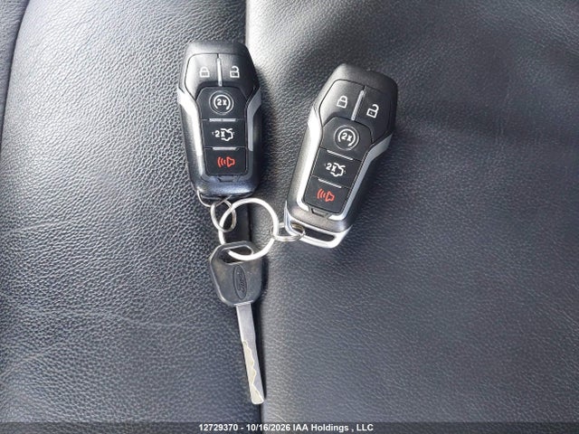 12729370 :رقم المزاد ، 1FM5K8D8XHGD60812 vin ، 2017 Ford Explorer Xlt مزاد بيع
