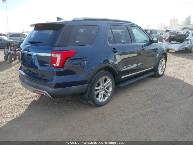 12729370 :رقم المزاد ، 1FM5K8D8XHGD60812 vin ، 2017 Ford Explorer Xlt مزاد بيع