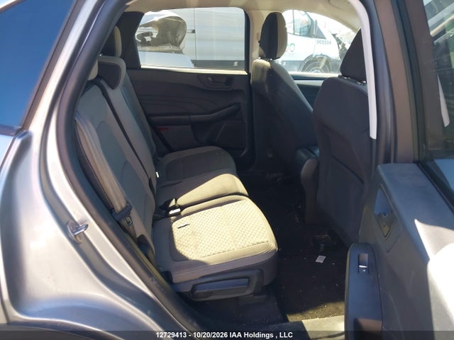 1FMCU9G64NUA57572 Ford ESCAPE SE