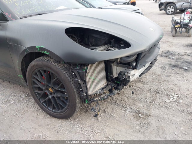 Porsche Macan Gts 2018 WP1AG2A53JLB64802 Image 21