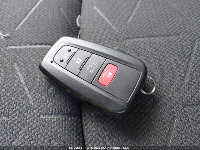 2T3RWRFV2NW132967 Toyota Rav4 Xle