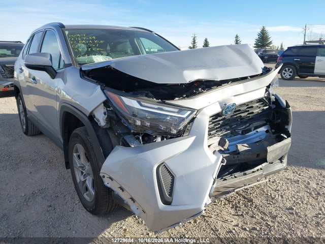 2T3RWRFV2NW132967 Toyota Rav4 Xle