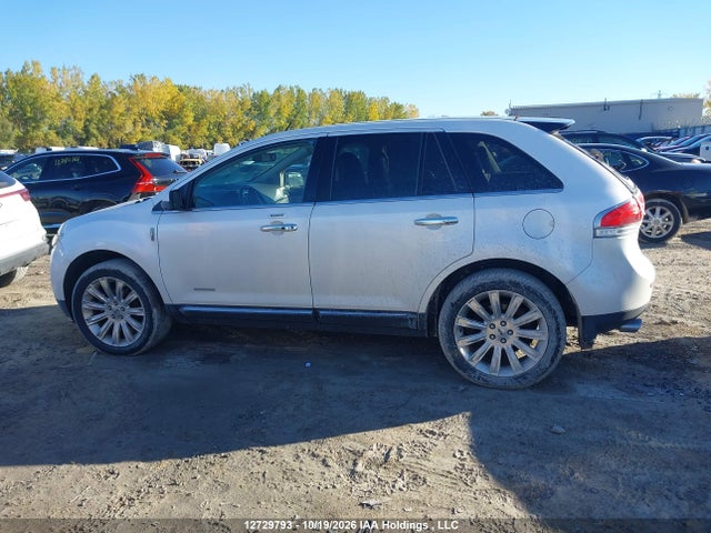 Продажа на аукционе авто 2011 Lincoln Mkx, vin: 2LMDJ8JK7BBJ26287, номер лота: 12729793