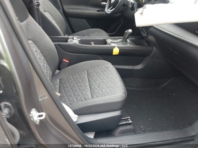 Nissan KICKS SV 2025 3N8AP6CB2SL421759 Image 5
