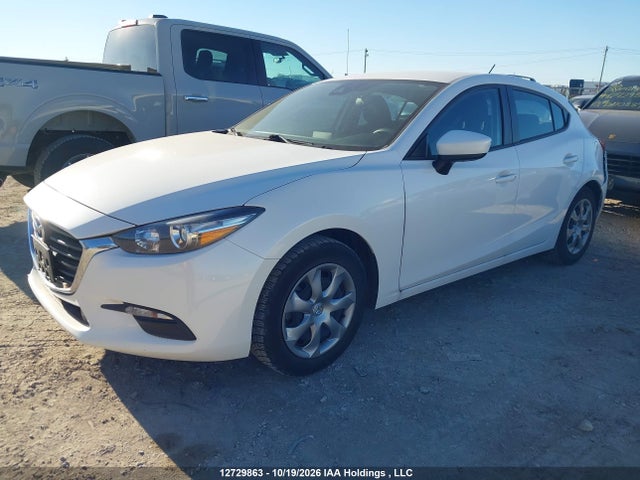 Mazda Mazda3 Gx 2018 JM1BN1K78J1160021 Image 2