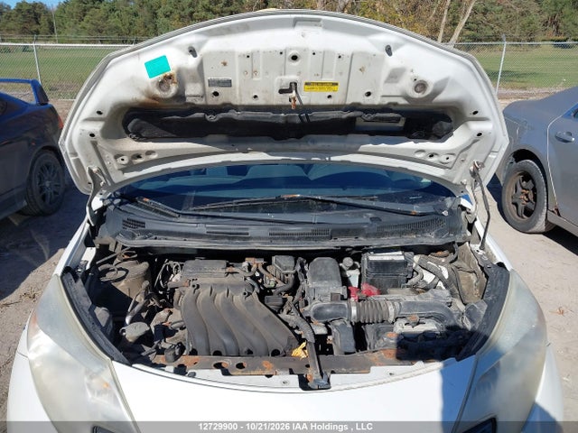 3N1CE2CPXEL389097 Nissan VERSA NOTE