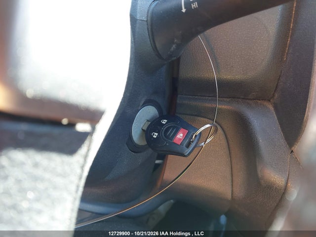 3N1CE2CPXEL389097 Nissan VERSA NOTE