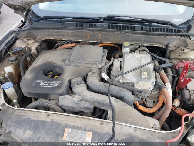 12721933 :رقم المزاد ، 3FA6P0PU4JR130143 vin ، 2018 Ford Fusion Energi Se Luxury مزاد بيع
