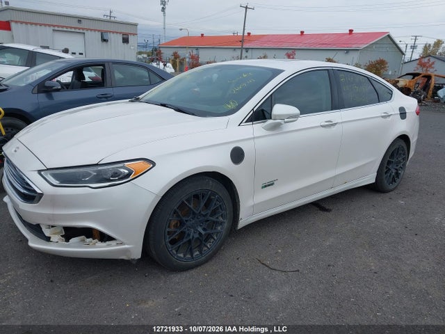 12721933 :رقم المزاد ، 3FA6P0PU4JR130143 vin ، 2018 Ford Fusion Energi Se Luxury مزاد بيع