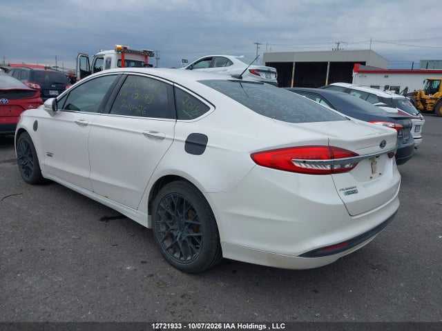 12721933 :رقم المزاد ، 3FA6P0PU4JR130143 vin ، 2018 Ford Fusion Energi Se Luxury مزاد بيع