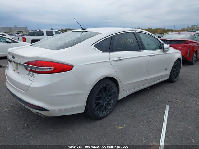 12721933 :رقم المزاد ، 3FA6P0PU4JR130143 vin ، 2018 Ford Fusion Energi Se Luxury مزاد بيع